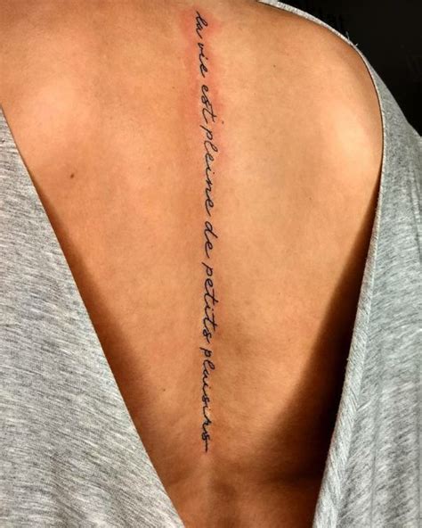 Frases para la columna tatuajes